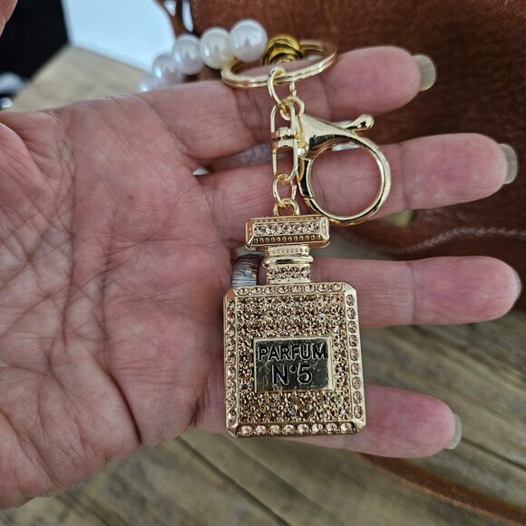 Champagne color Rhinestone Perfume Bottle Key Chain Purse Pull Unbranded - Picture 4 of 5